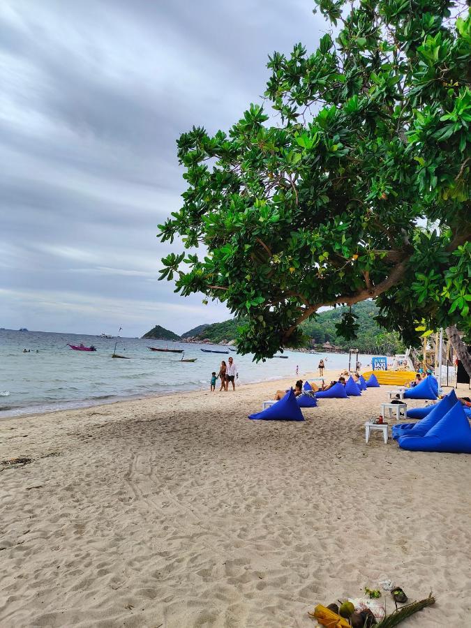 Grand Beach Resort Ko Tao Esterno foto