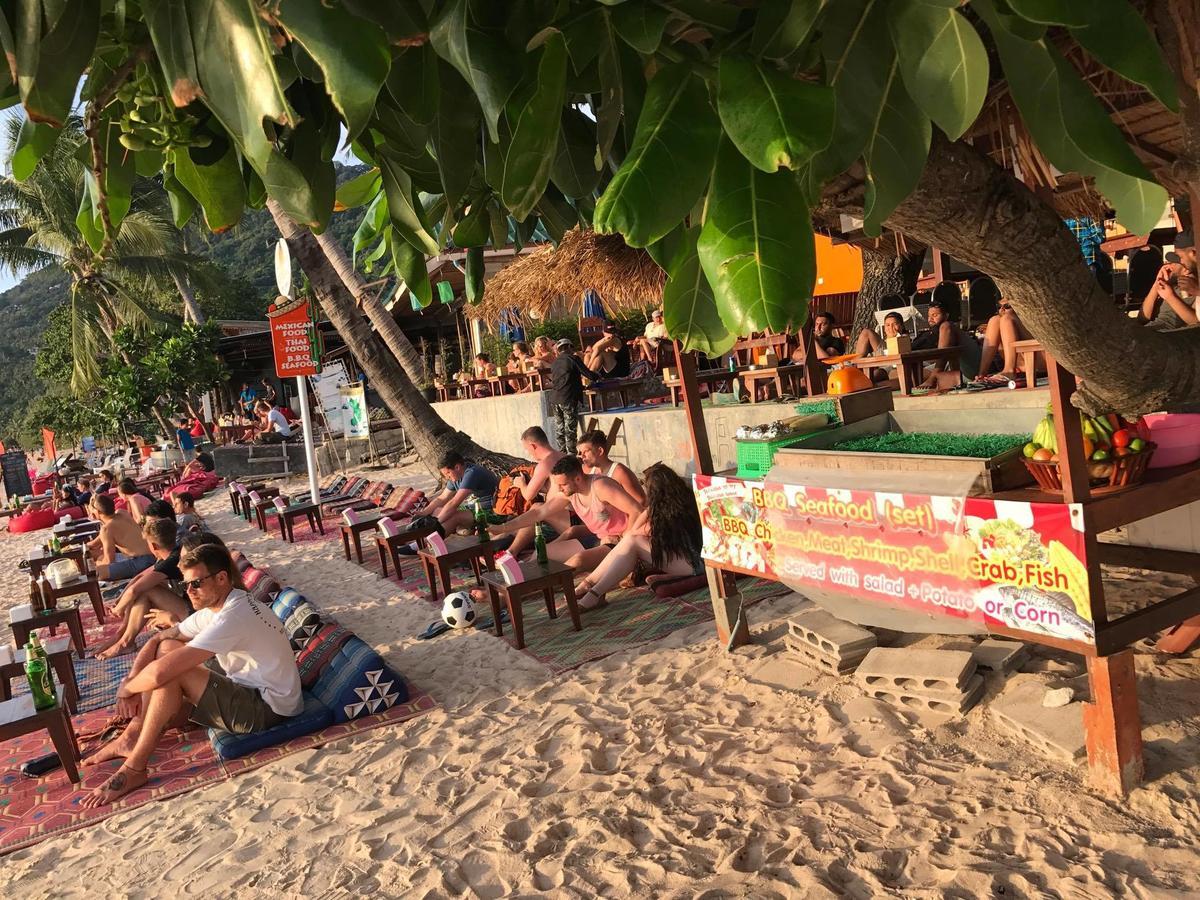 Grand Beach Resort Ko Tao Esterno foto