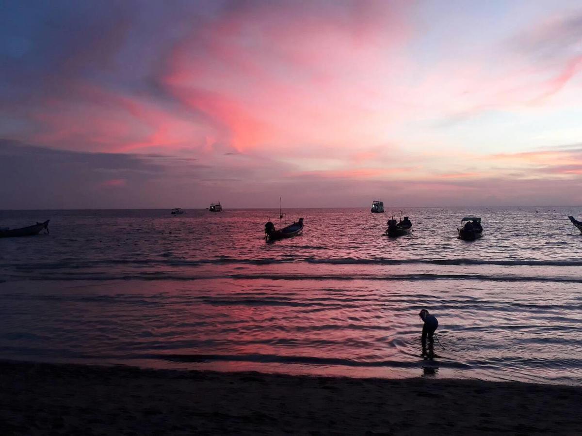 Grand Beach Resort Ko Tao Esterno foto
