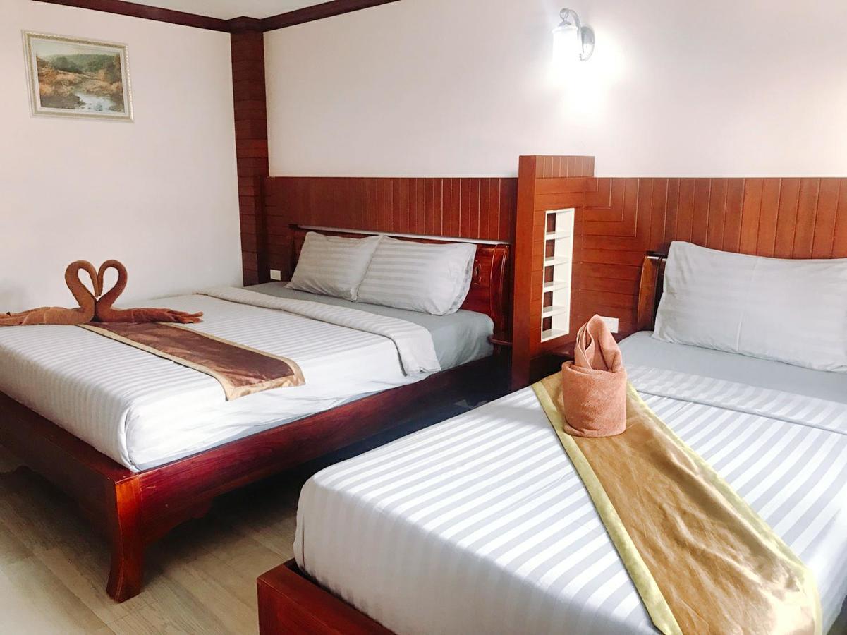 Grand Beach Resort Ko Tao Esterno foto
