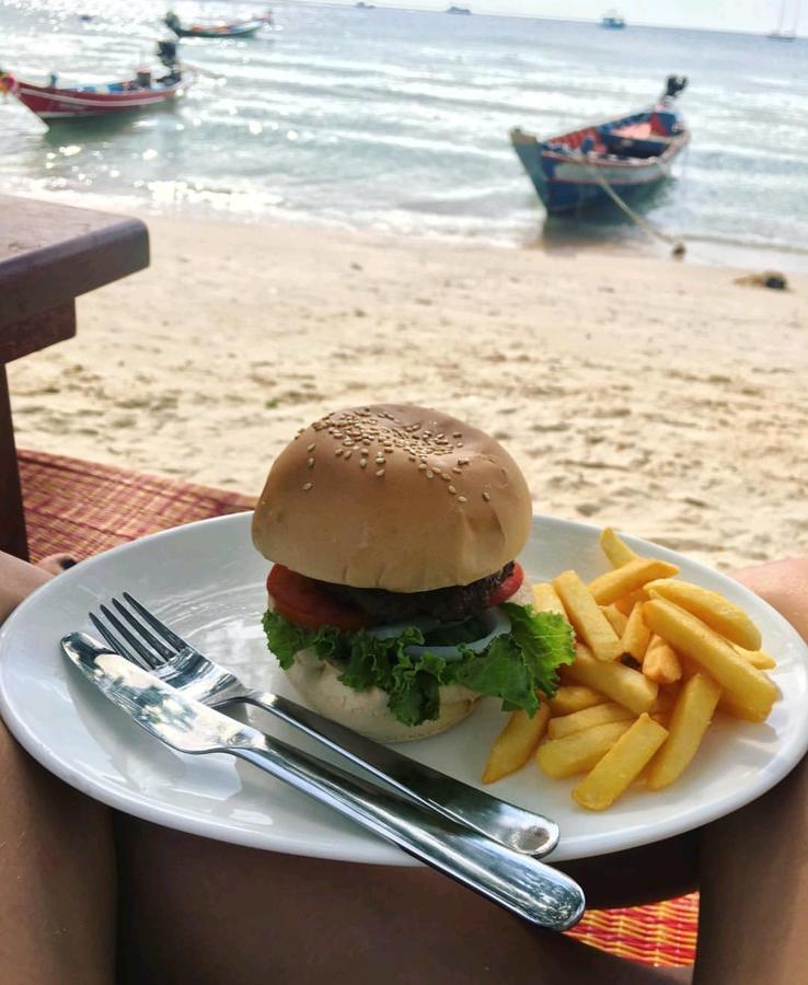 Grand Beach Resort Ko Tao Esterno foto